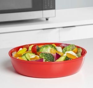 Sistema Set of 2 Round Domed Dishes 1.3 Quart Red